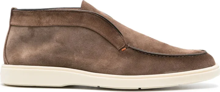 Desert suede boots