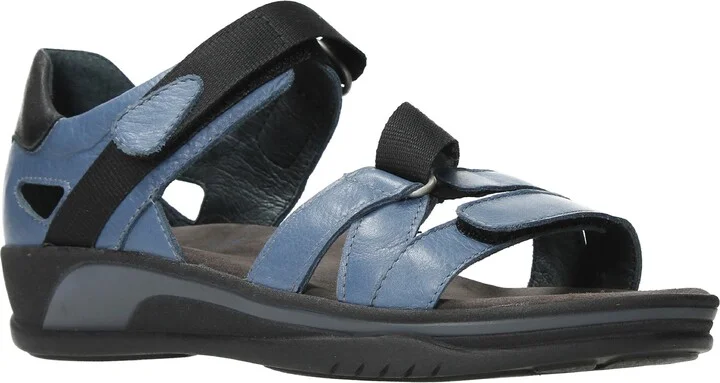 Desh Sandal