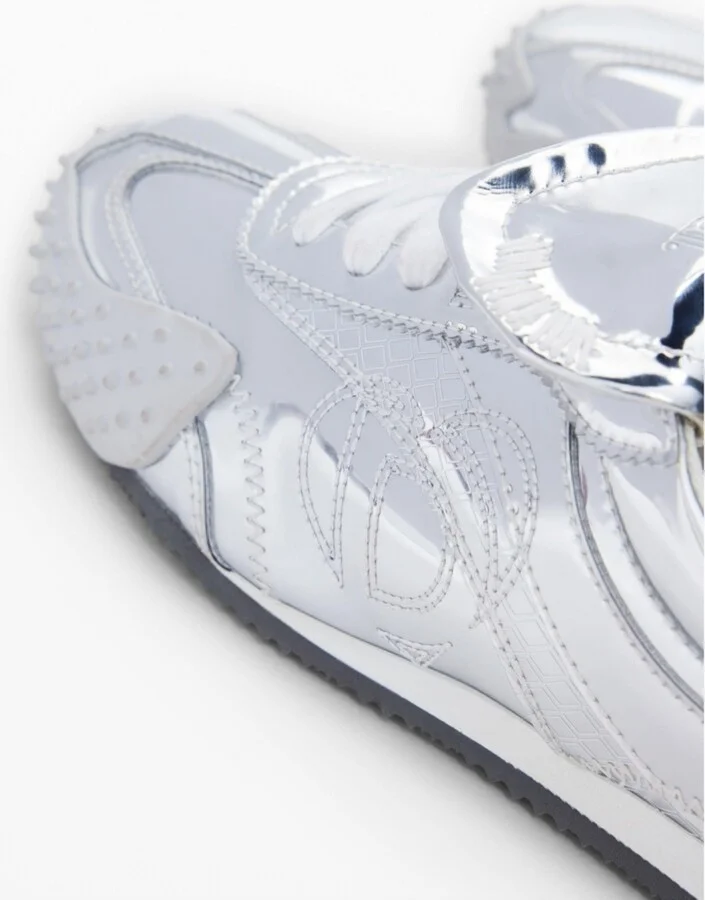 Desigual Women's Retro sneaker tongue - Image 9