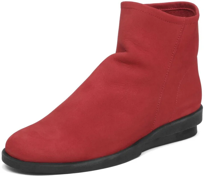 Detyam Boots