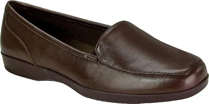 Devitt 10 Womens Leather Slip On Loafers