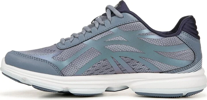 Devotion Plus 3 Sneaker - Image 9