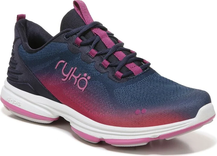 Devotion Plus 4 Sneaker