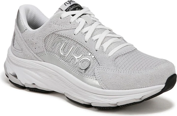 Devotion X Max Classic Sneaker