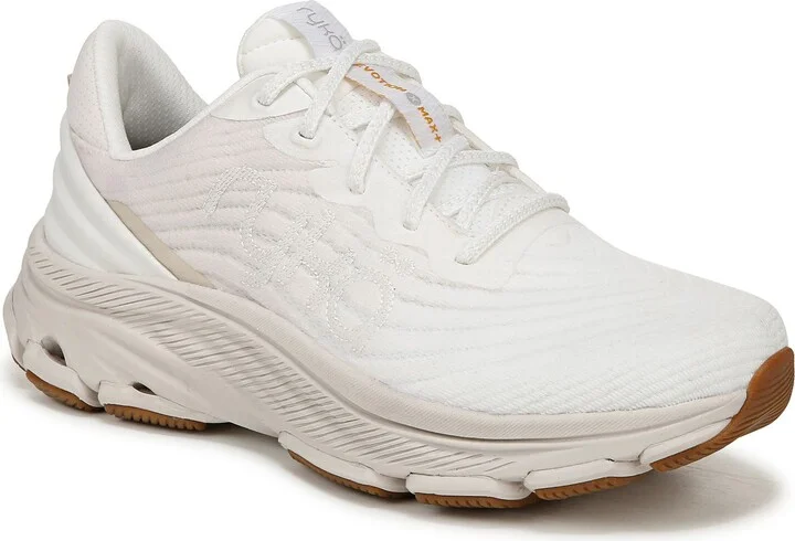 Devotion X Max Plus Walking Sneaker