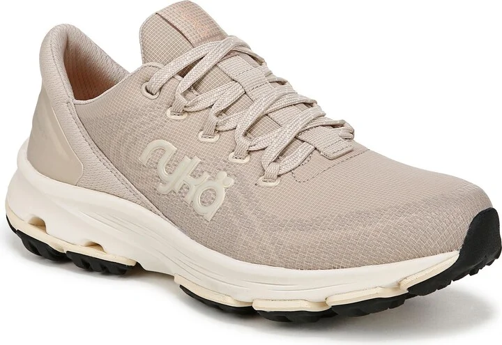 Devotion X TR Walking Sneaker