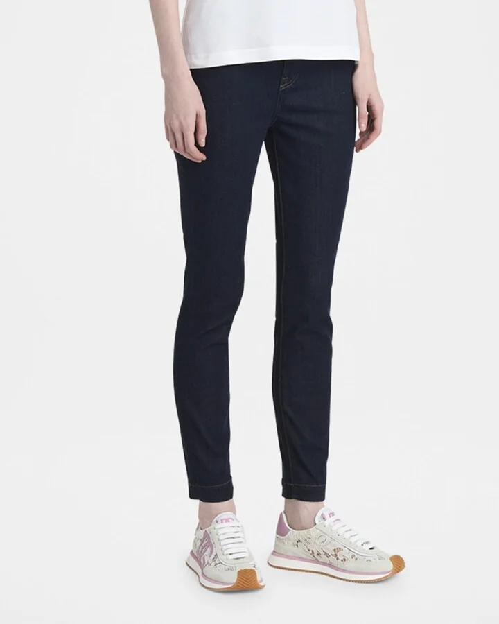 DG Cushion Lace Runner Sneakers - Image 4