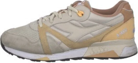 Diadora