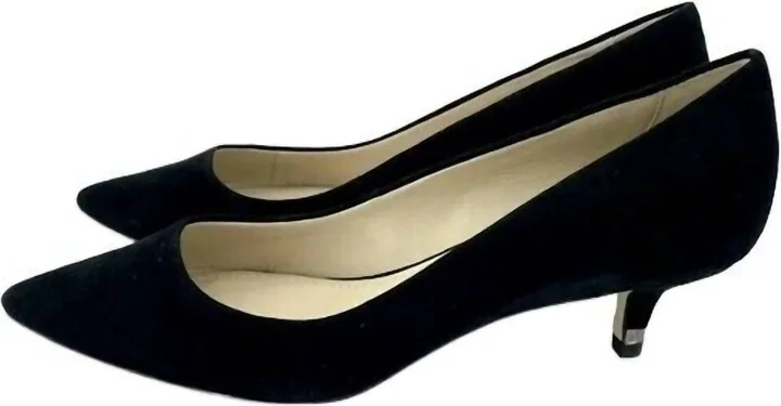 Diana Suede Leather Pumps In Black