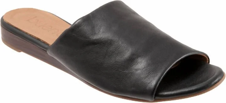 Dina Sandal In Black