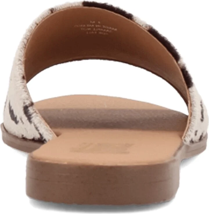 Dingo Women's Calico Mule - Image 9