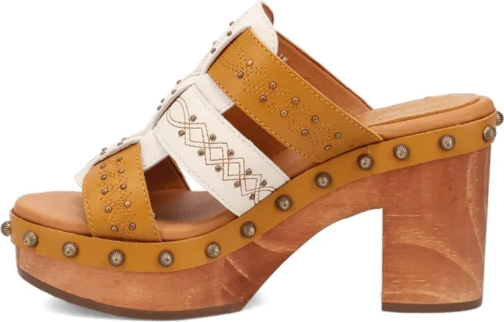 Dingo Women's Chateau Wooden Sandal - Image 7