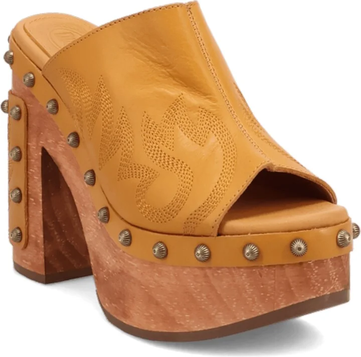 Dingo Women's Free Spirit Wooden Sandal