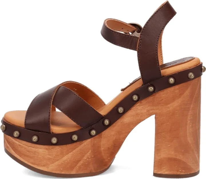 Dingo Women's Lotus Wooden Sandal - Image 2