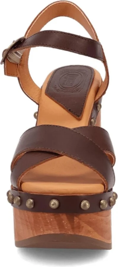 Dingo Women's Lotus Wooden Sandal - Image 4