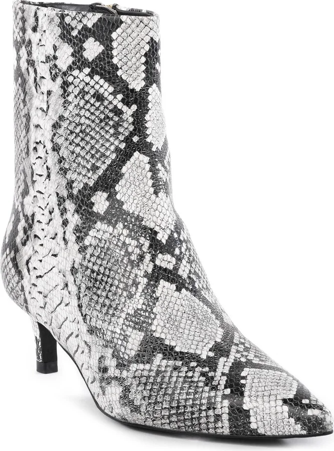 Dinner Date Pointed Toe Boot