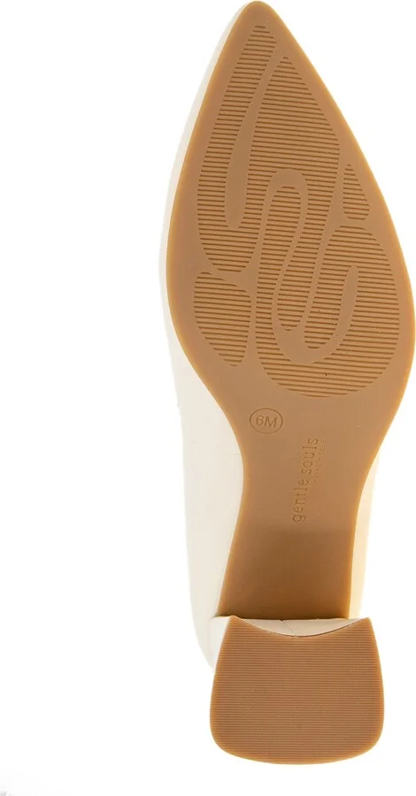 Dionne Pointed Toe Pump - Image 5