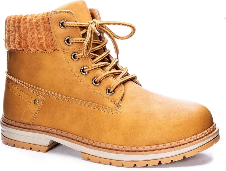 Dirty Laundry by Chinese Laundry Women's Alpine Nubuck Hiking Boot