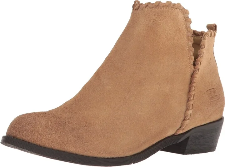 Dirty Laundry by Chinese Laundry Women's Crossroads Ankle Bootie