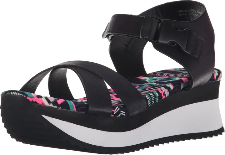 Dirty Laundry by Chinese Laundry Women's Ginger ALE PU Platform Sandal