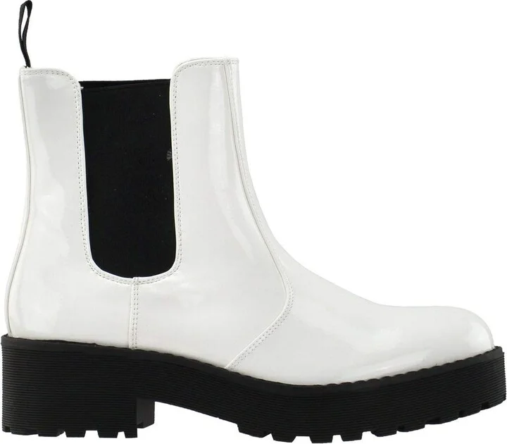 Dirty Laundry by Chinese Laundry Women's Margo Chelsea Boot