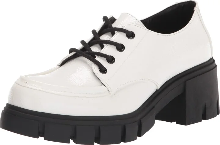 Dirty Laundry by Chinese Laundry Women's NOYZ Patent Oxford Flat