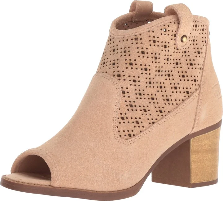 Dirty Laundry by Chinese Laundry Women's Trixie Ankle Boot