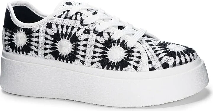 Dirty Laundry Recreation Crochet Sneakers Women's Shoes Black/White : 7.5 B - Medium, Rubber