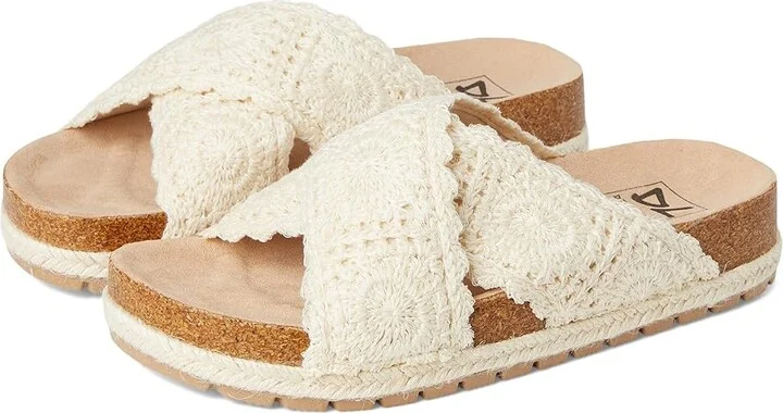 Dirty Laundry Tacoma Women's Sandals Cream : 7 B - Medium