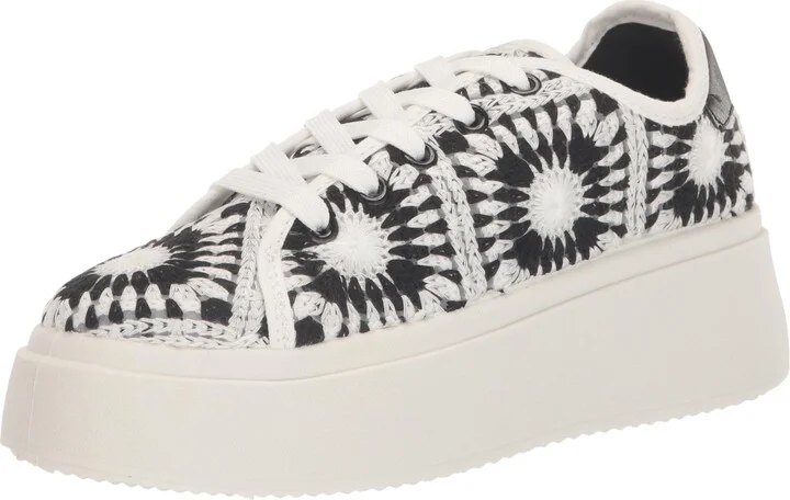 Dirty Laundry Women's Recreation Sneaker