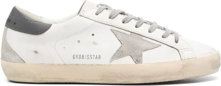 Distressed Low-Top Sneakers With Star Detail