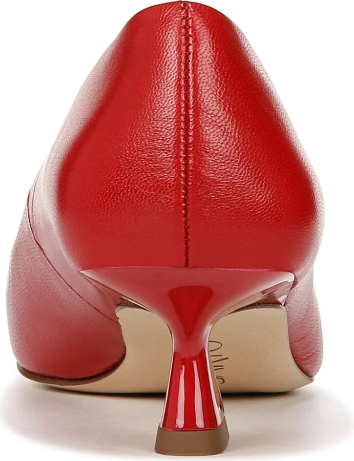 Diva Kitten Heel Pointed Toe Pump - Image 7