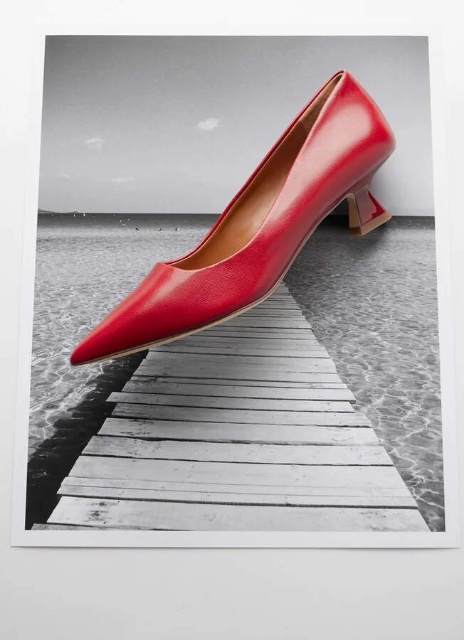 Diva Kitten Heel Pointed Toe Pump - Image 8
