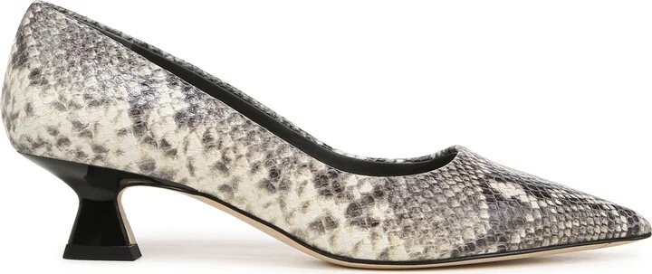 Diva Pointed Toe Kitten Heel Pump - Image 3