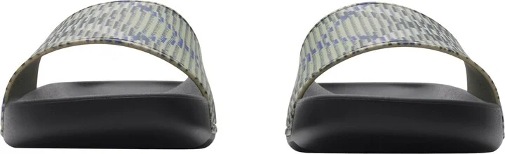 Dive Embossed Check Pool Slide Sandal - Image 3