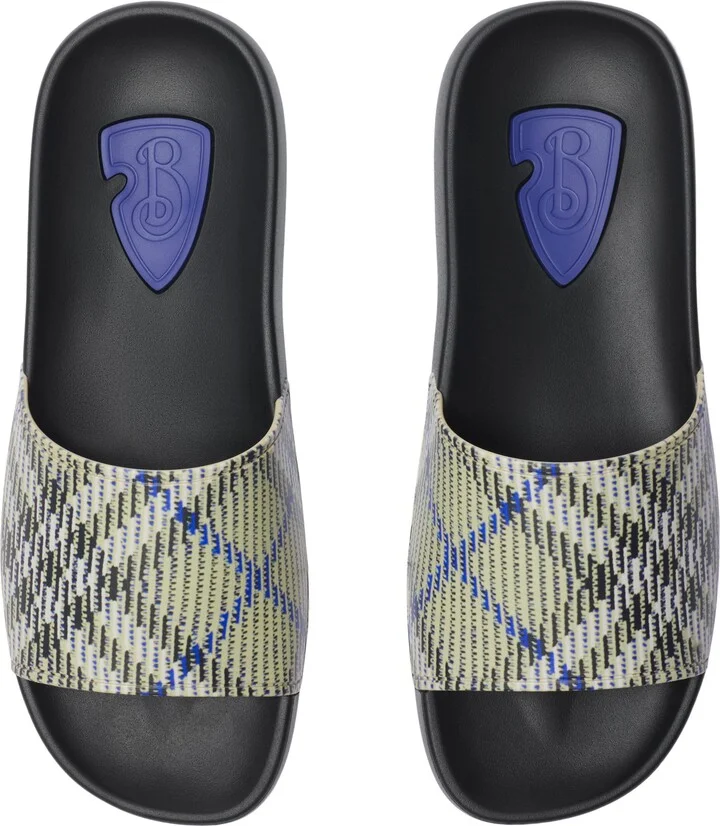 Dive Embossed Check Pool Slide Sandal - Image 4