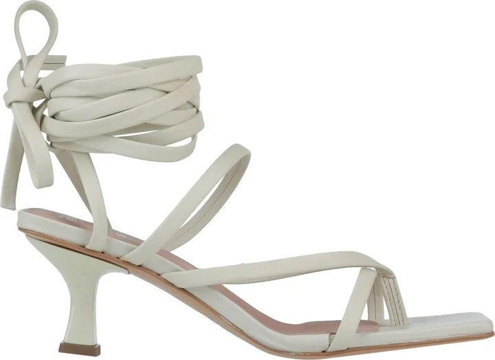 Divine Follie Woman Thong sandal - Image 3