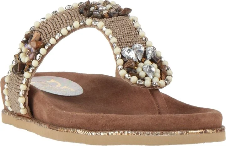 Divine Follie Woman Thong sandal - Image 4