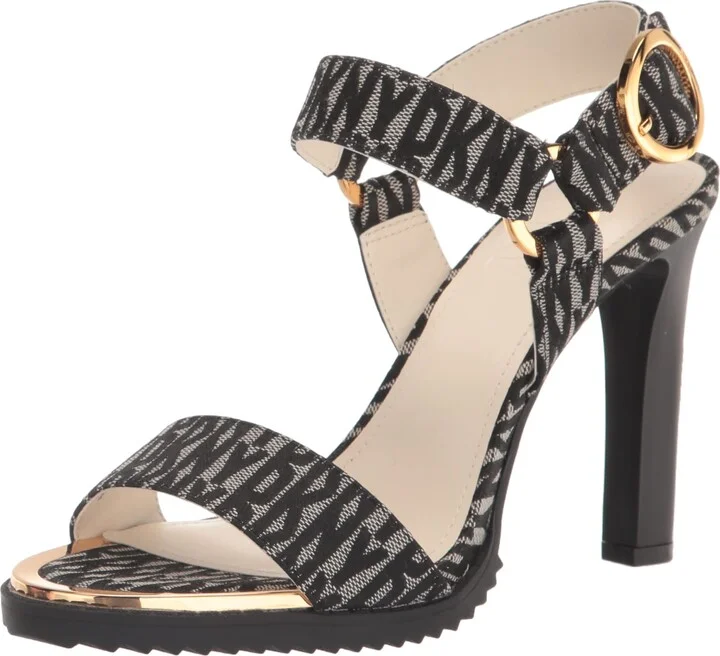 Black/Eggnog