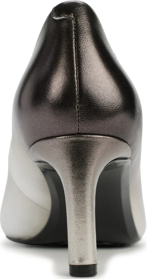 Dkny Women's Charlie Slip On Pumps - Image 11