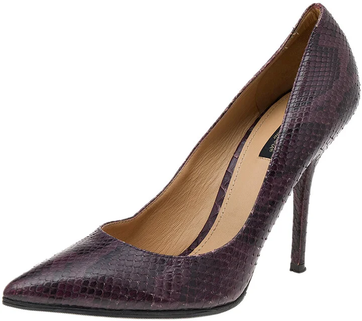 Dolce & Gabbana Dark Purple/Black Snakeskin Pointed Toe Pumps Size 40