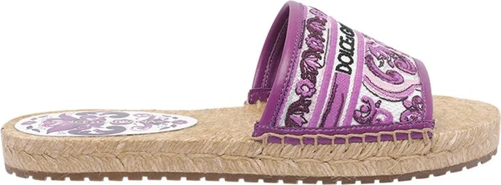 Dolce & Gabbana Flat Shoes