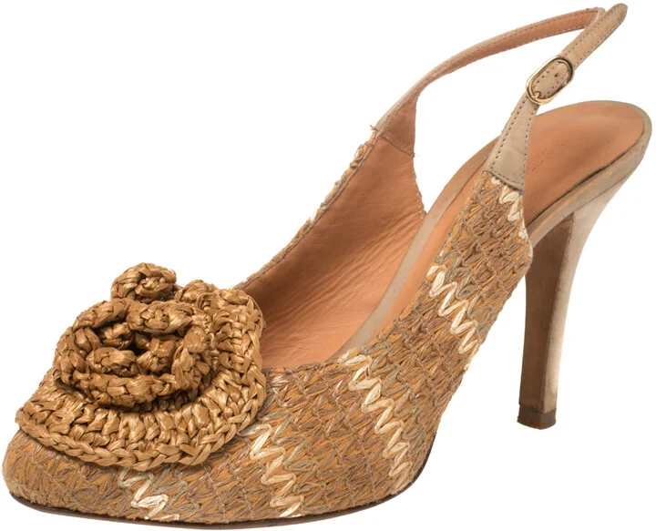 Dolce & Gabbana Tan And Beige Leather And Raffia Flower Slingback Pumps Size 37