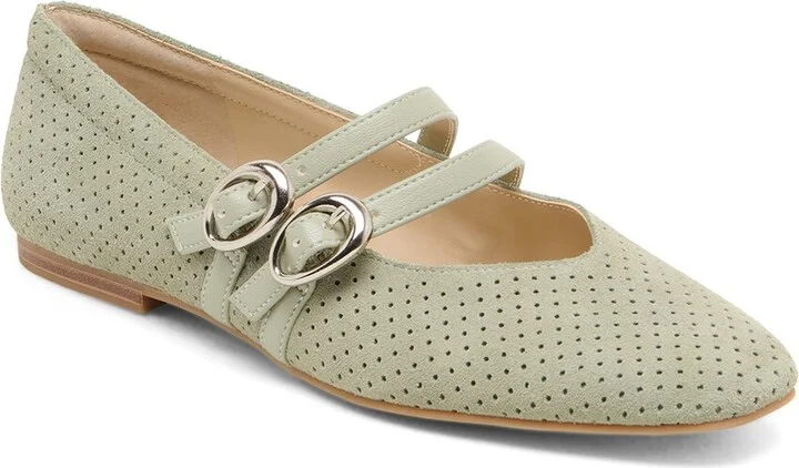 Dolce Vita Arayna Suede Flat