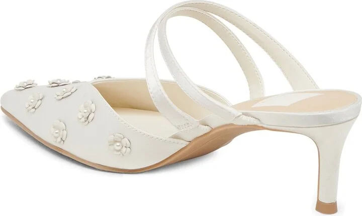 Dolce Vita Kacela Pump - Image 2