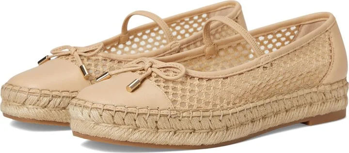 Dolce Vita Women's Cambre Ballet Flat