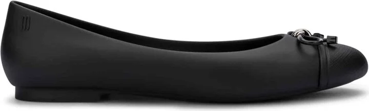 Doll V Ballet Flat - Black