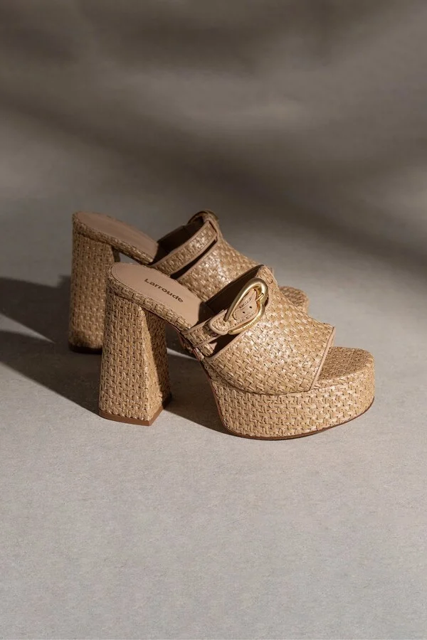Dolly Verona Mule In Natural Raffia - Image 2