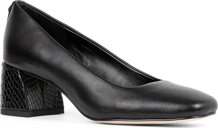 Donald Pliner Aquarius Pump
