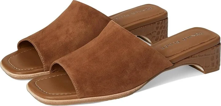 Donald Pliner Clodie Women's Sandals Saddle : 7 M, Suede